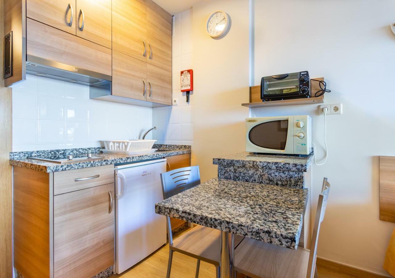 Stellamar - Paseo Maritimo Фуeнхирола Екстериор снимка