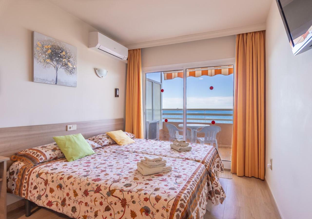 Stellamar - Paseo Maritimo Фуeнхирола Екстериор снимка