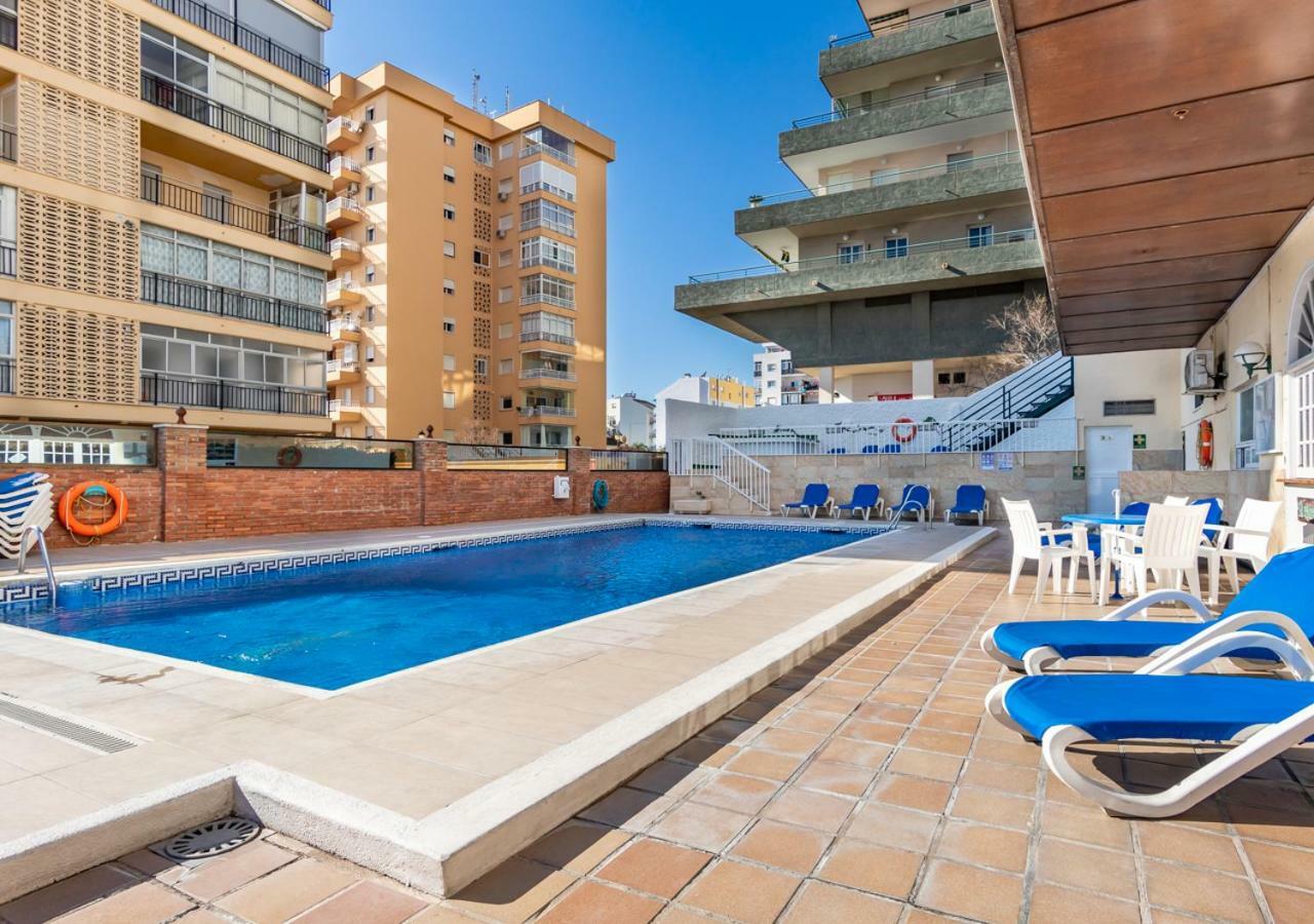 Stellamar - Paseo Maritimo Фуeнхирола Екстериор снимка